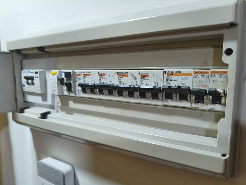 Electricidad en Casa 73 Electricidad en casa