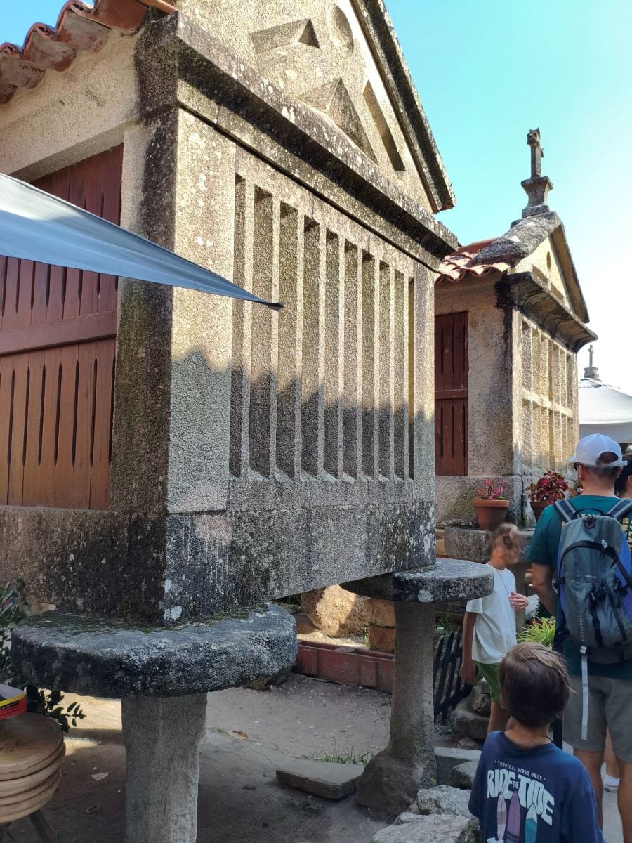 ¿Buscas inspiración artesanal?  Visita Combarro… un lugar mágico 3 Combarro