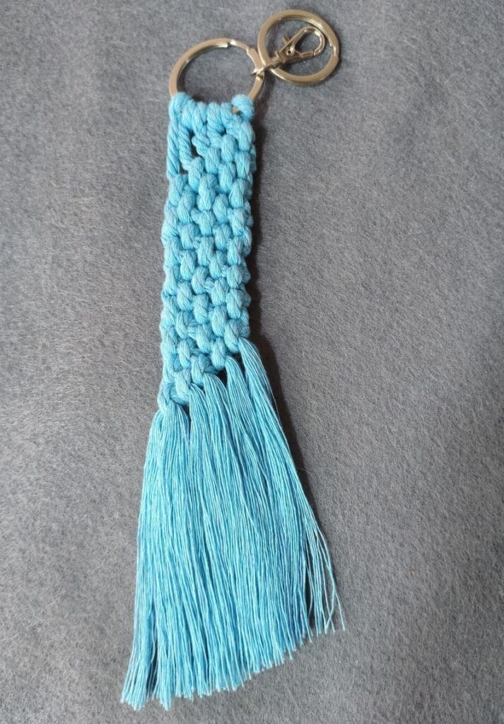 Llavero en macramé