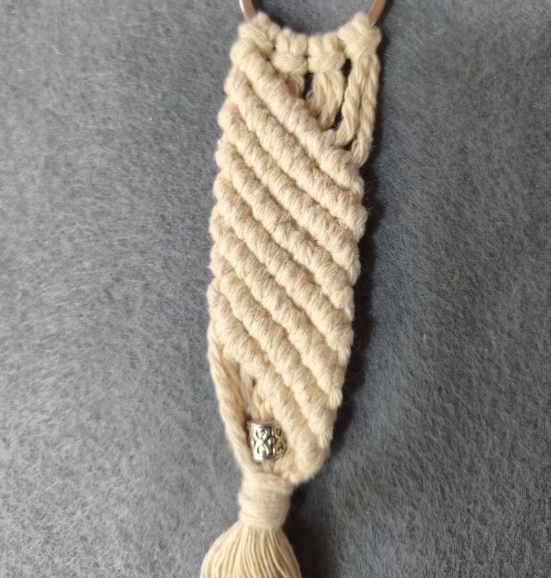 Pulsera de hilo encerado