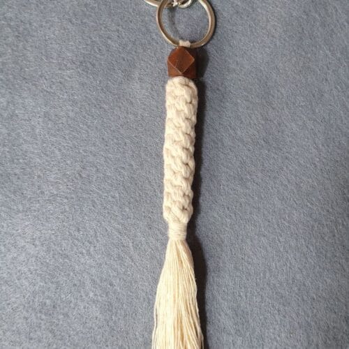 Llavero en macramé