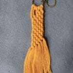 Llavero en macramé