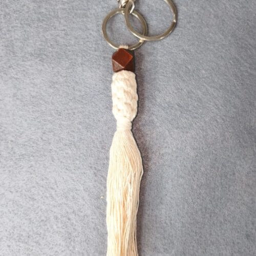 Llavero en macramé