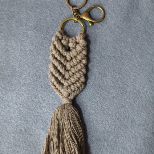 Llavero en macramé