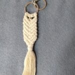 Llavero en macramé
