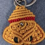 Llaveros en hilo encerado