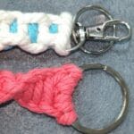 Llavero en macramé