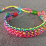 Pulsera de hilo encerado