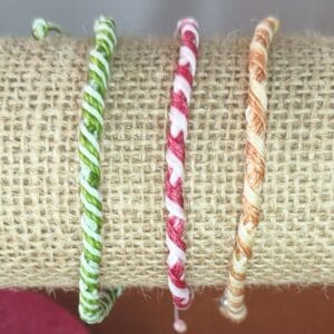 Pulsera de hilo encerado